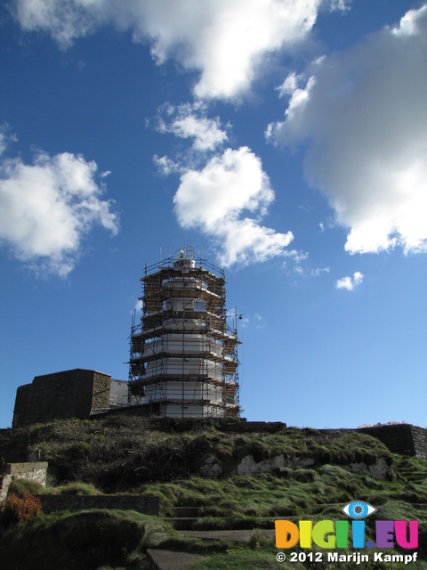 SX24912 Mumbles head lighthouse in scaffolding